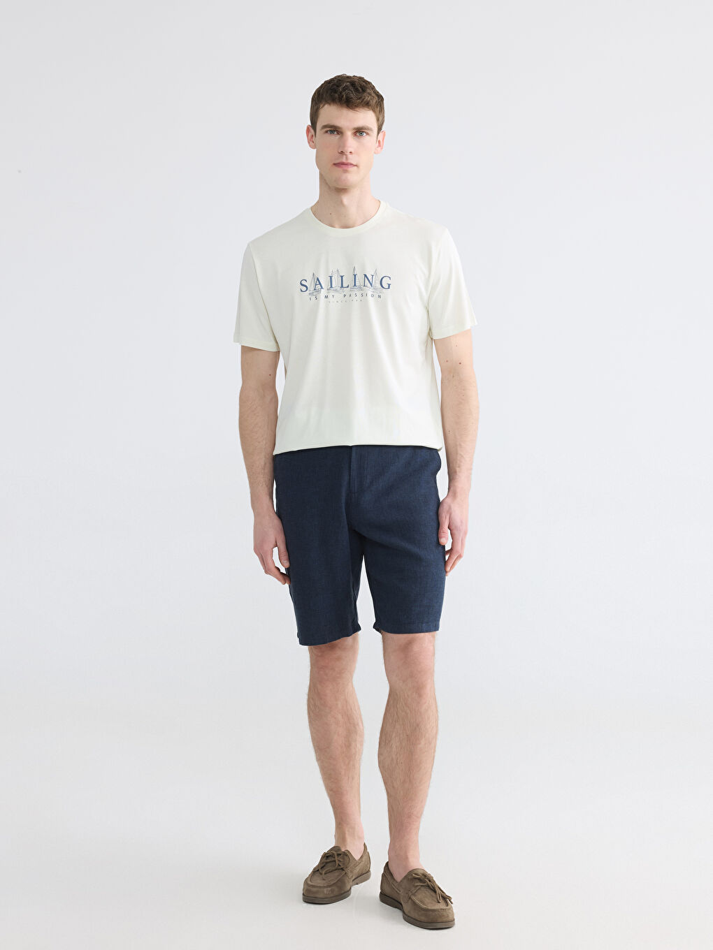 تي شيرت رجالي مطبوع بكول مدور-3