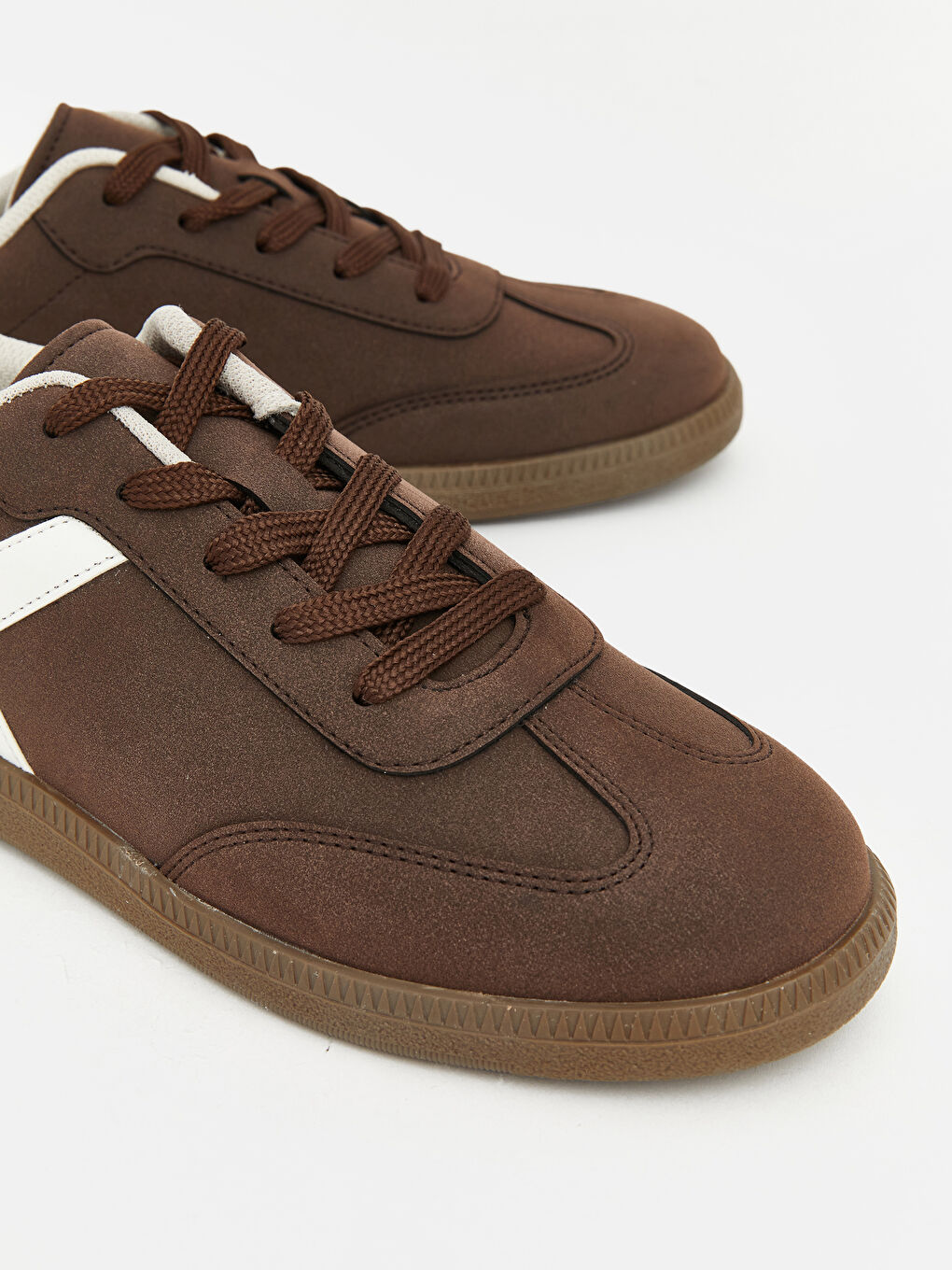 Kahverengi Süet Görünümlü Kadın Spor Ayakkabı-2