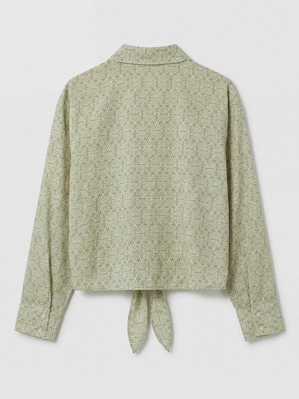 Yeşil Bağlama Detaylı Desenli Kadın Gömlek-5
