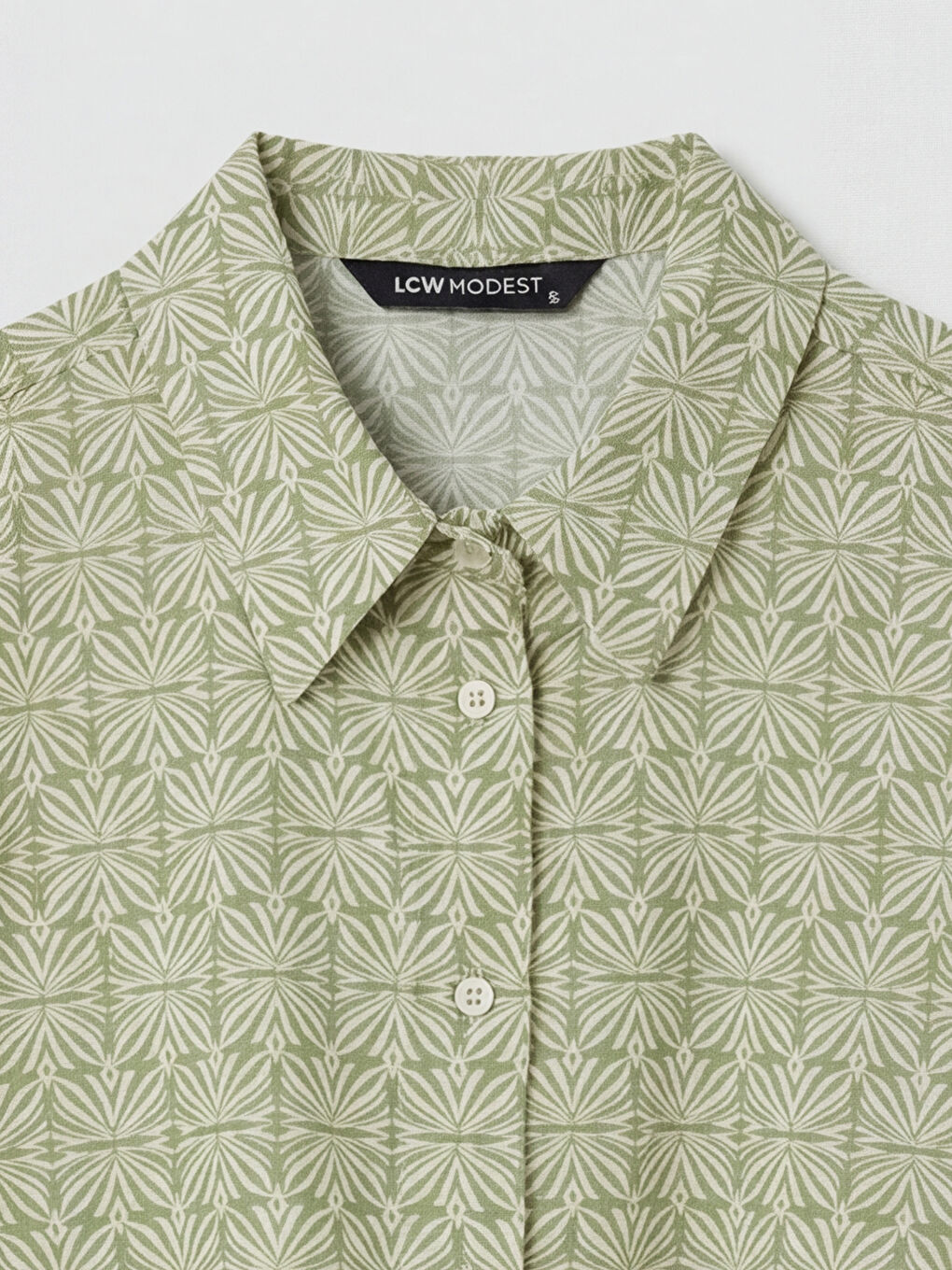 Yeşil Bağlama Detaylı Desenli Kadın Gömlek-6