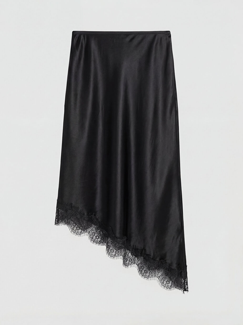 Siyah Beli Lastikli Dantel Detaylı Saten Etek-4