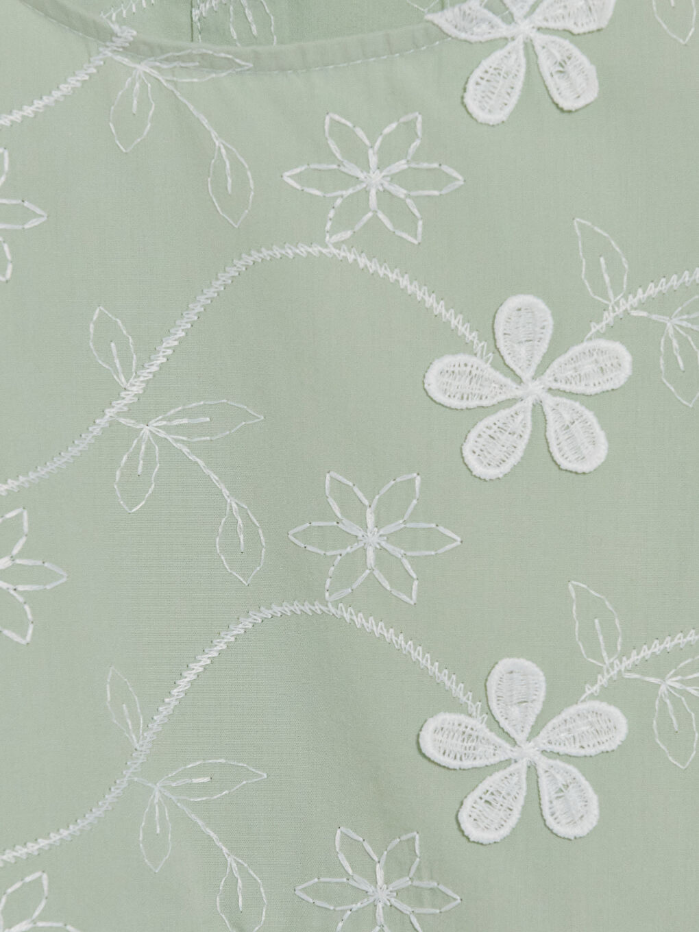 Yeşil Bisiklet Yaka Çiçek Nakışlı Kız Çocuk Elbise-2