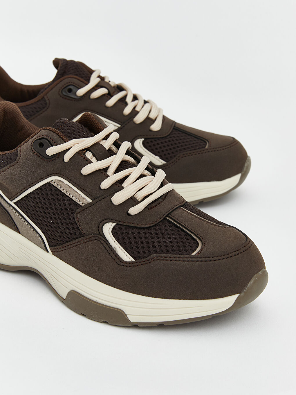 Kahverengi File Detaylı Kalın Tabanlı Kadın Spor Ayakkabı-2