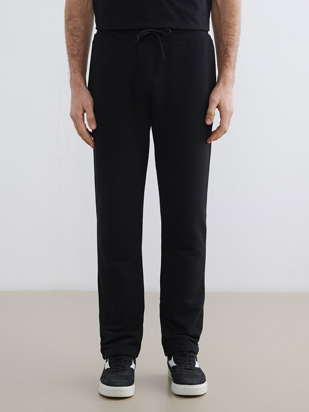 Мужчины Черный Брюки‑джоггеры-1