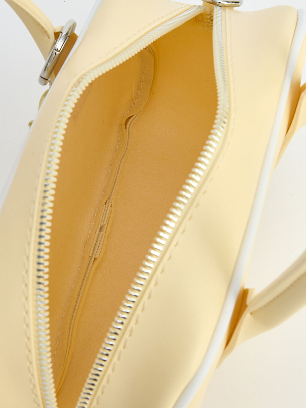 Sarı Fiyonk Aksesuarlı Kadın Omuz Çantası-3