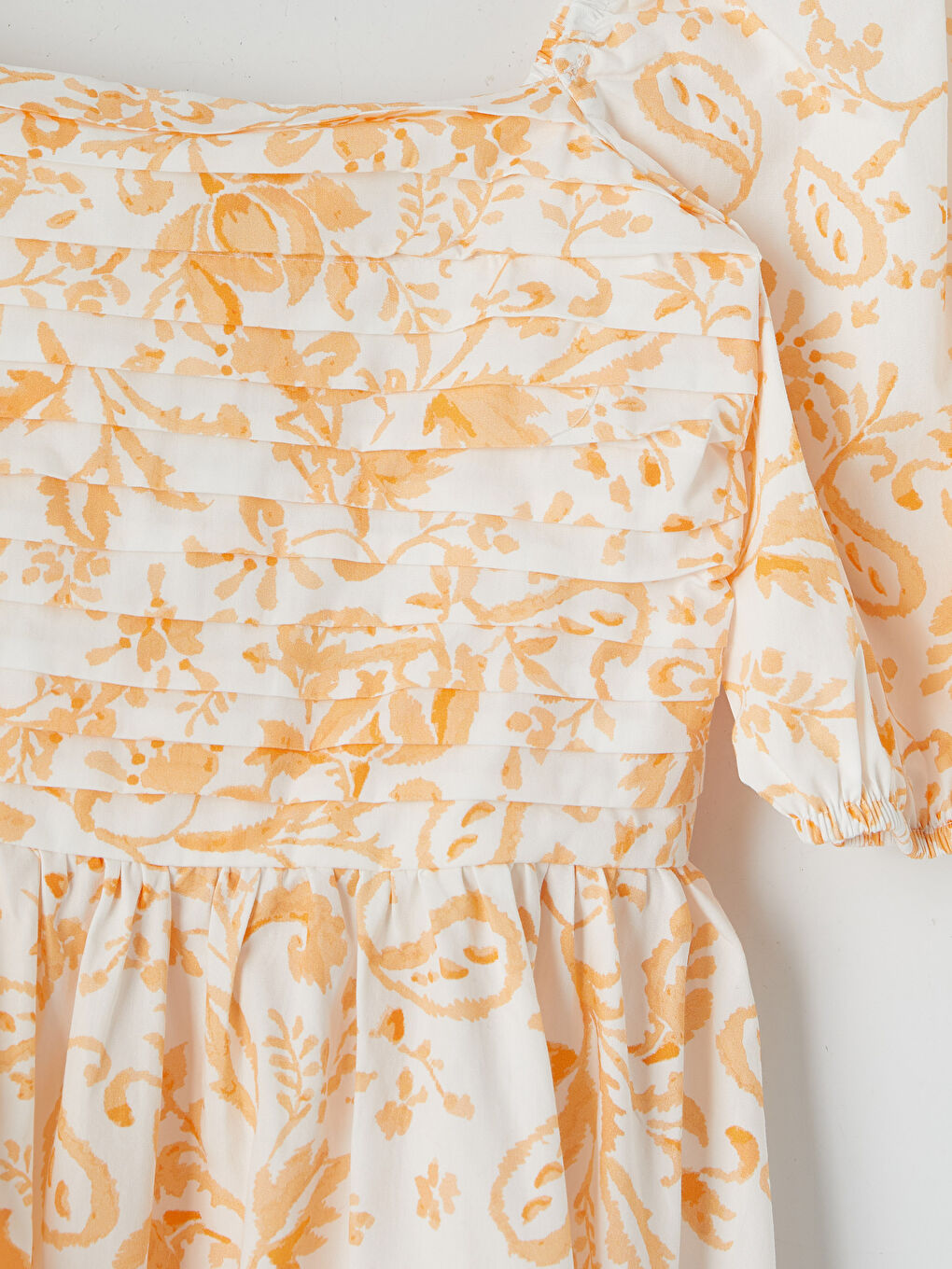 Turuncu Kare Yaka Desenli Poplin Belden Oturtmalı Elbise-2