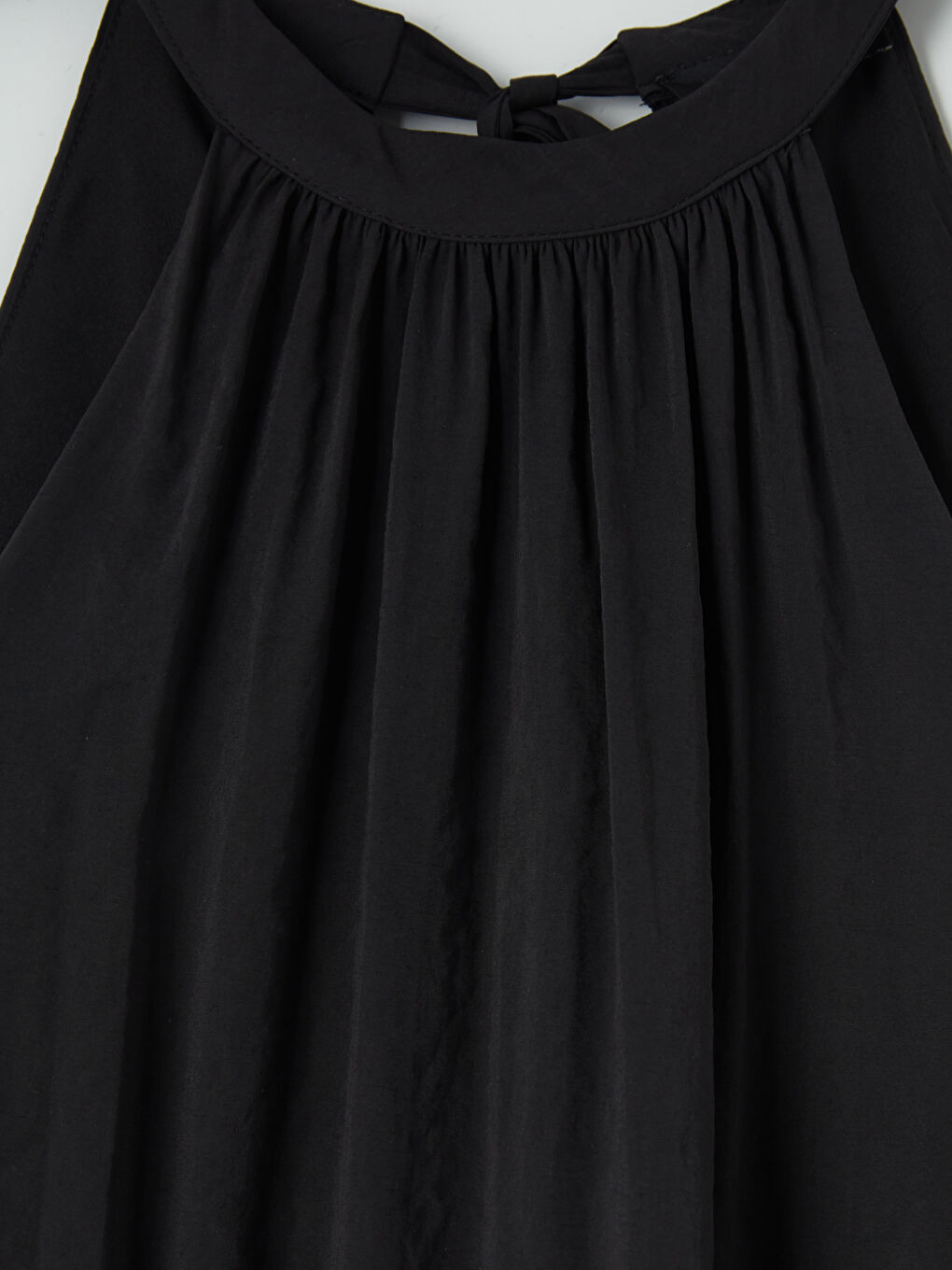 Siyah Büzgülü A Kesim Modal Karışımlı Elbise-2