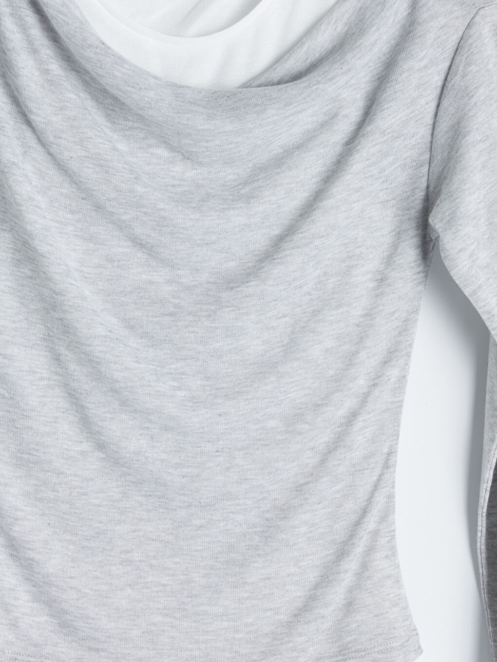 Gri Bisiklet Yaka Büzgülü Bluz-2