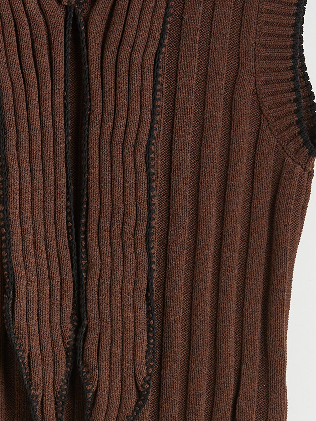 Kahverengi Fular Yaka Kadın Triko Süveter-2