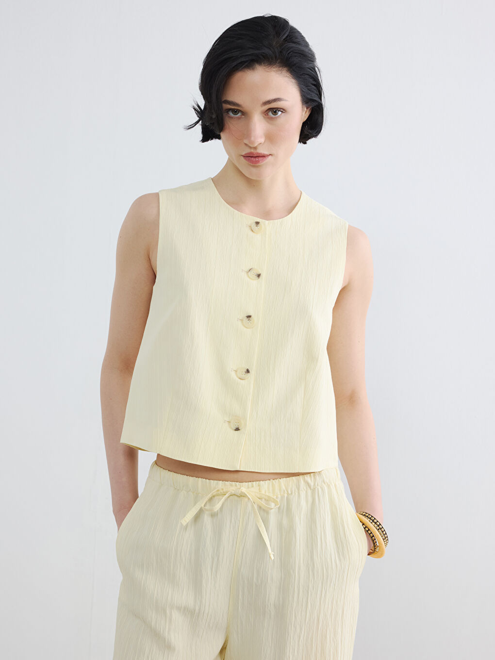 Sarı Bisiklet Yaka Kadın Klasik Yelek