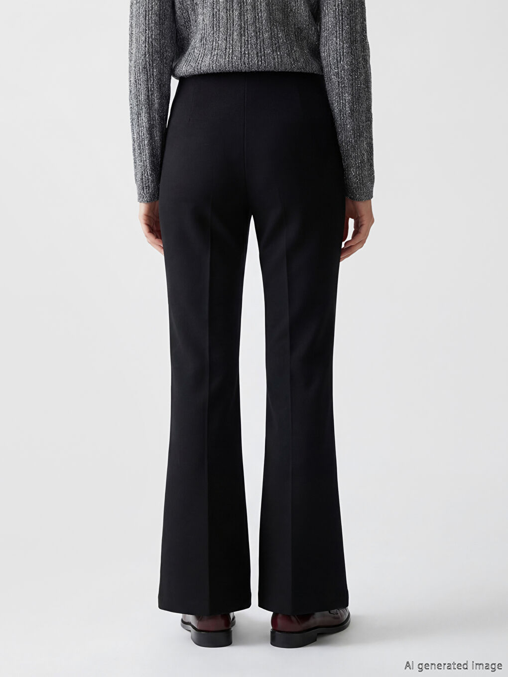 Antrasit Beli Lastikli İspanyol Paça Kadın Pantolon-3