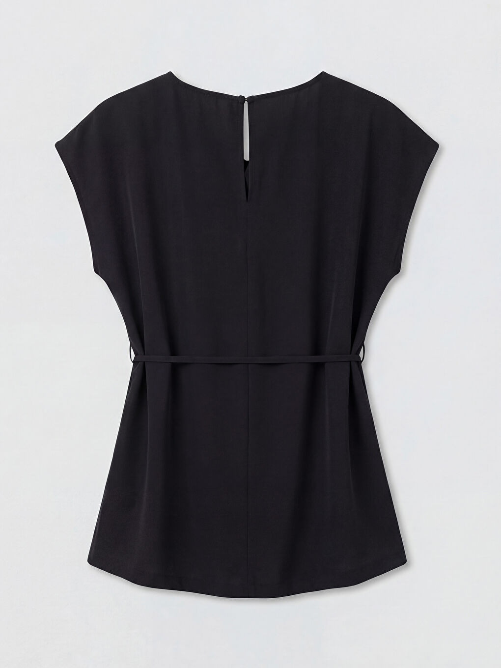 Siyah Kayık Yaka Kuşaklı Bluz-1