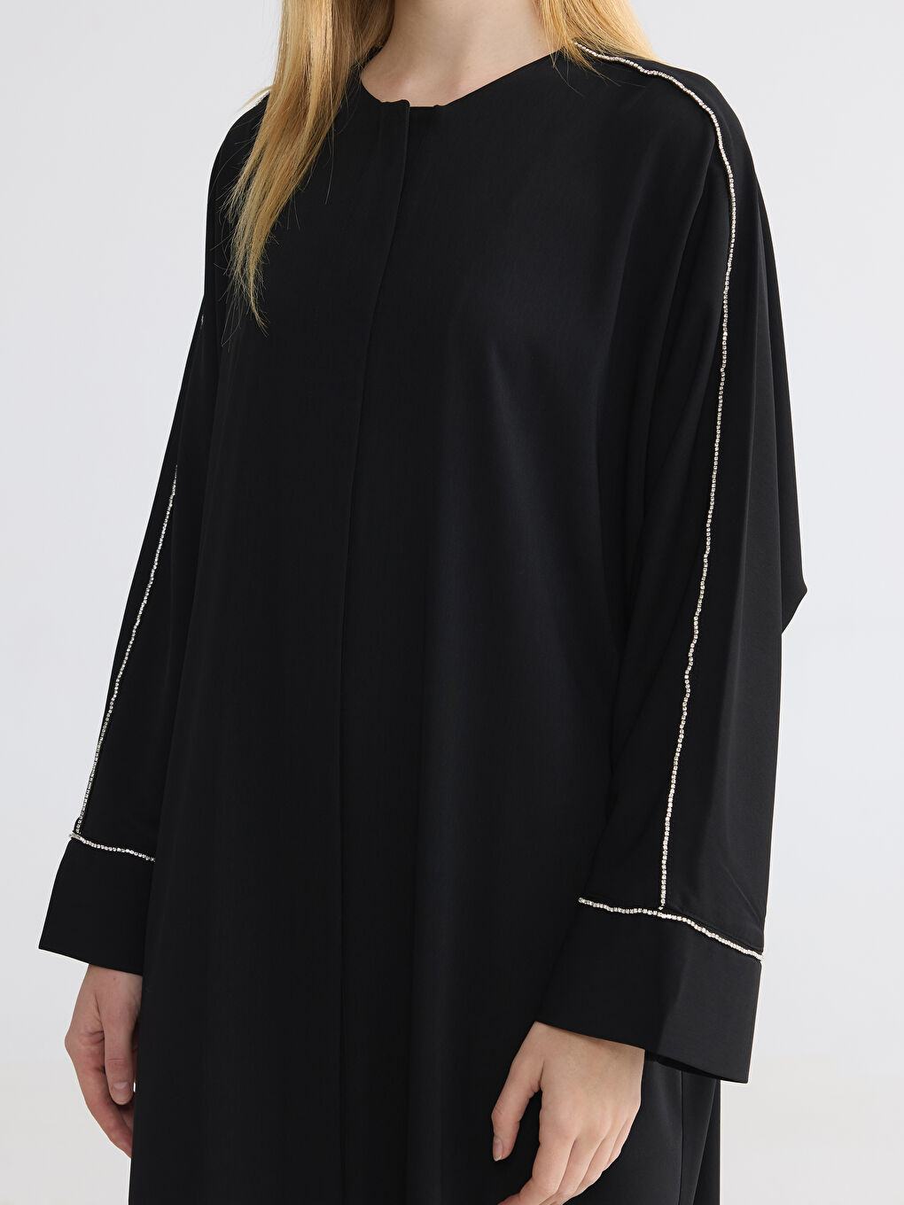 Crew Neck Oversize Crepe Women's Abaya-2