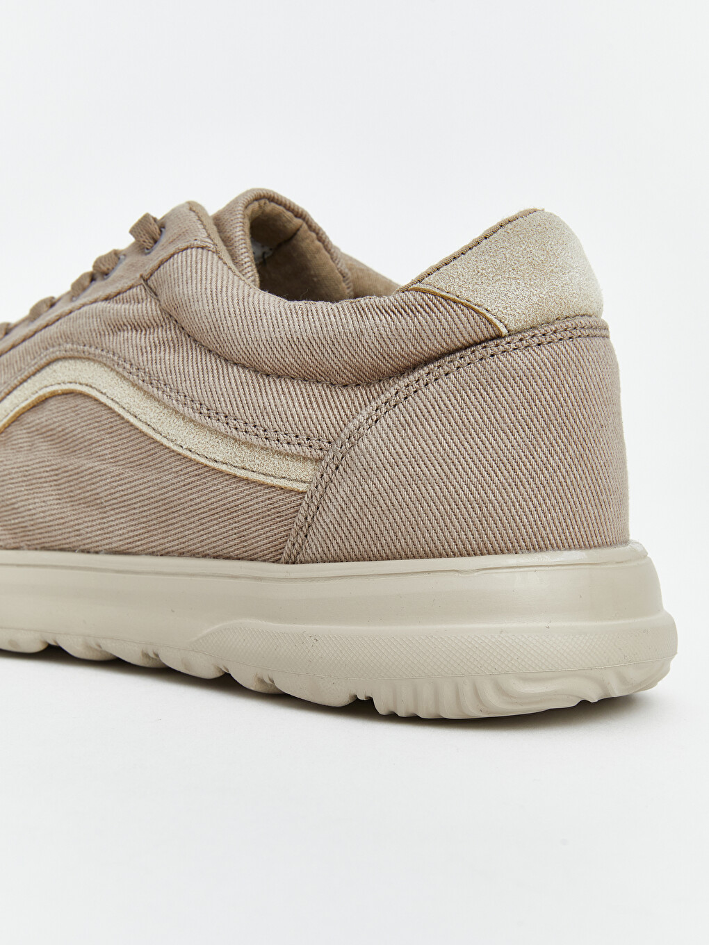 Comfortable Soled Men's Sneakers-1
