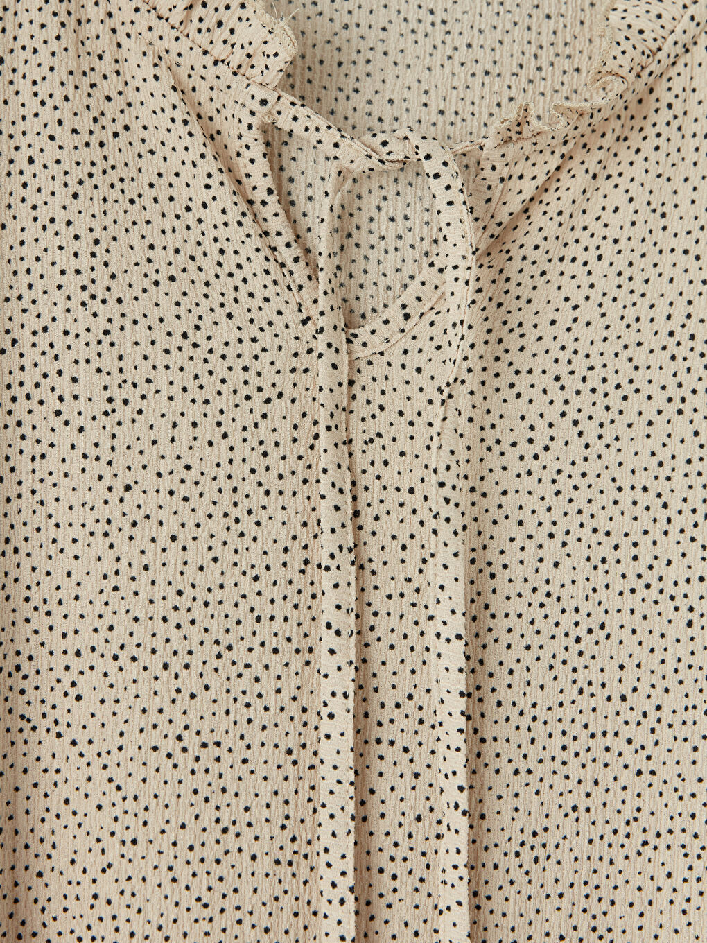 Bej Bağlama Yaka Puantiyeli Kadın Tunik-2