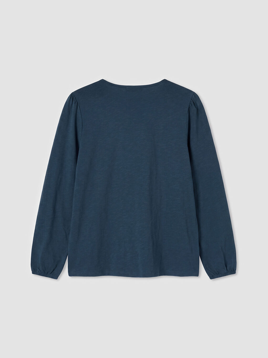 Lacivert V Yaka Dantel Detaylı Fırfırlı Bluz-1