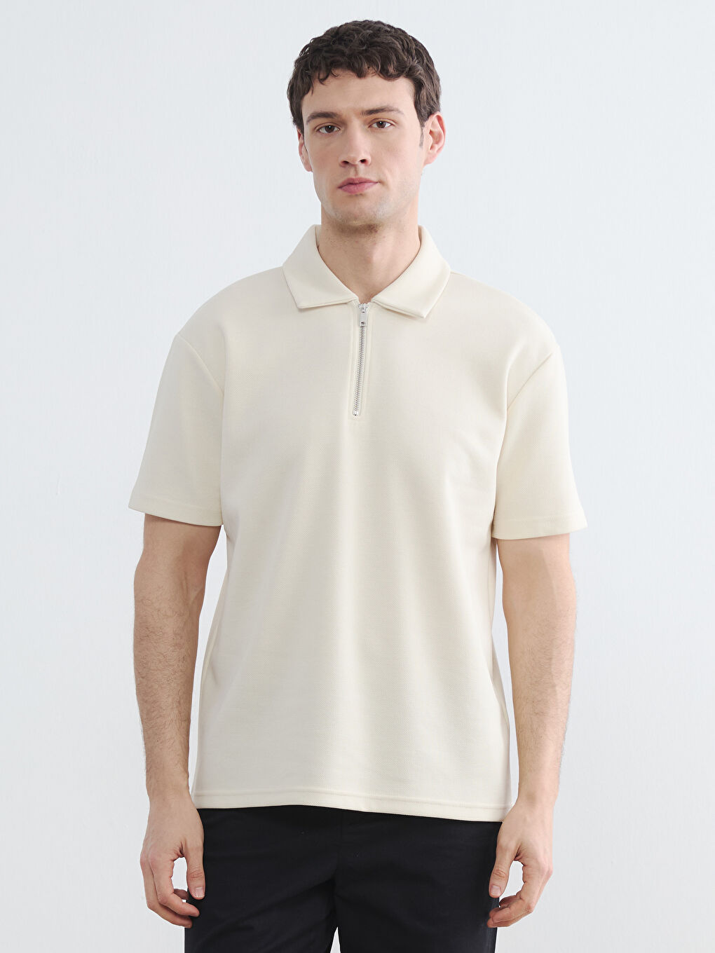 تي شيرت رجالي بياقة بولو