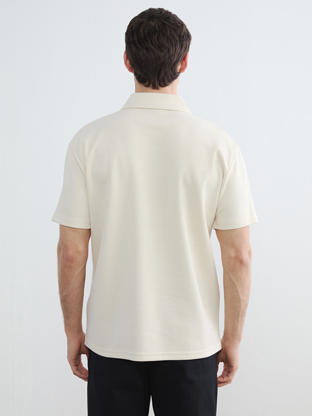 تي شيرت رجالي بياقة بولو-2
