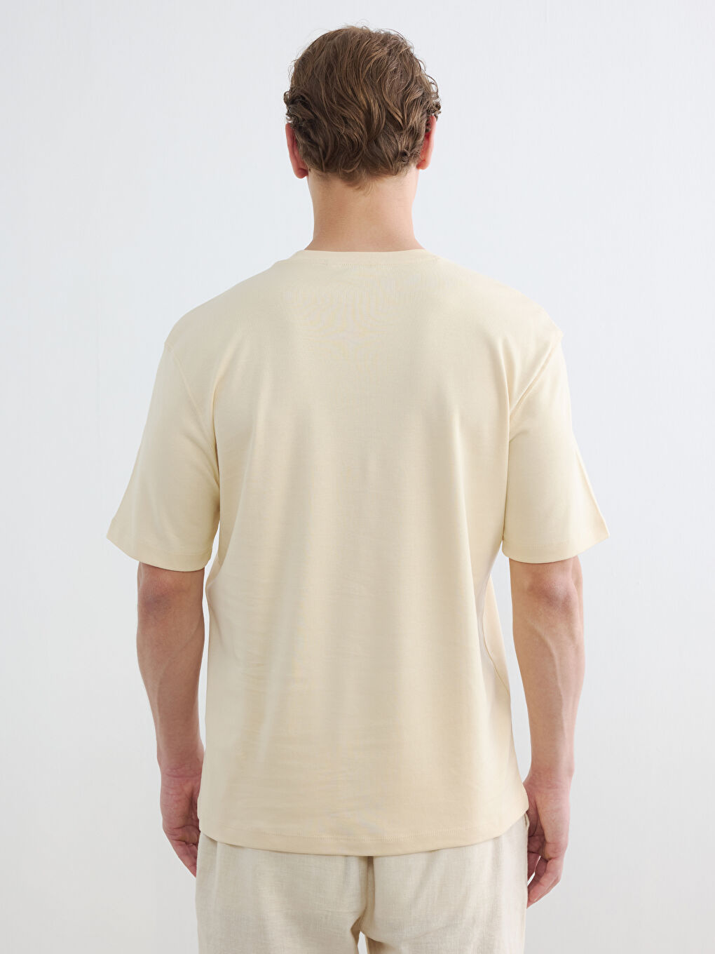 Relax Fit Crew Neck Men's T-Shirt-3