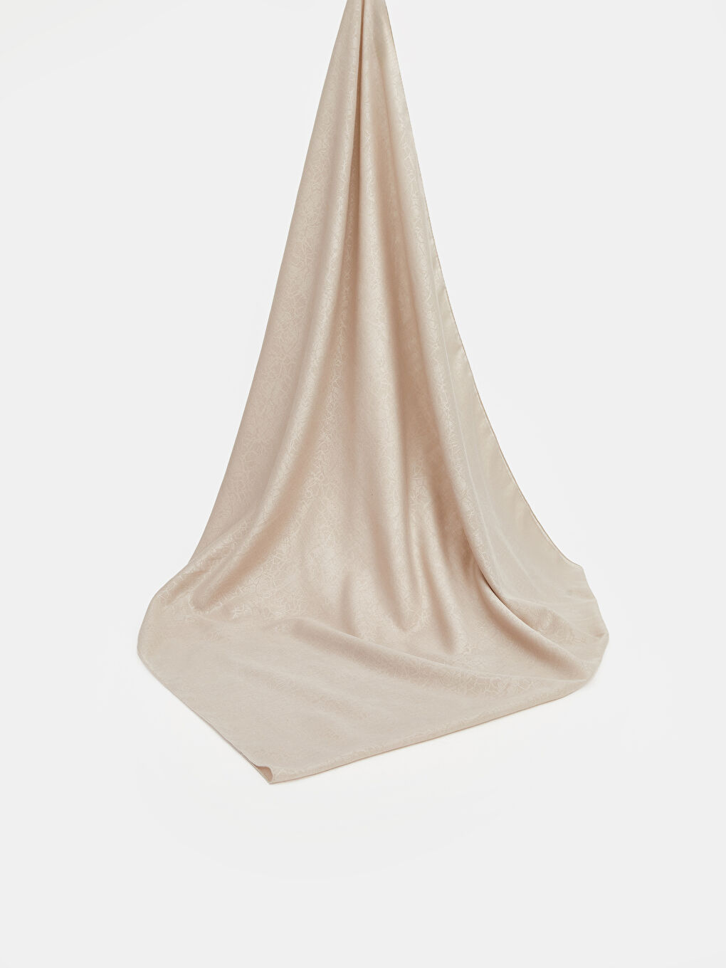 Bej Kendinden Desenli Kadın Şal