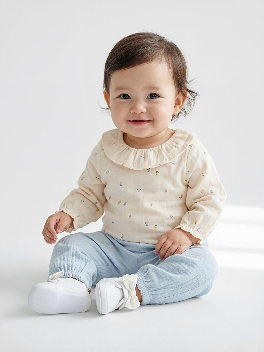 Ekru Bebe Yaka Kız Bebek Sweatshirt ve Eşofman Altı