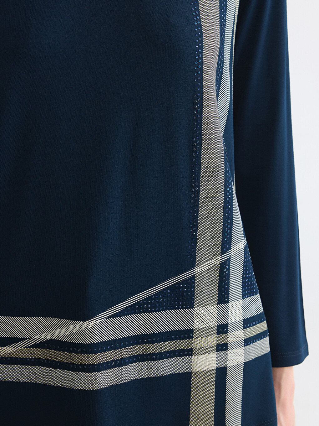 Bluza sa okruglim izrezom sa uzorkom-2