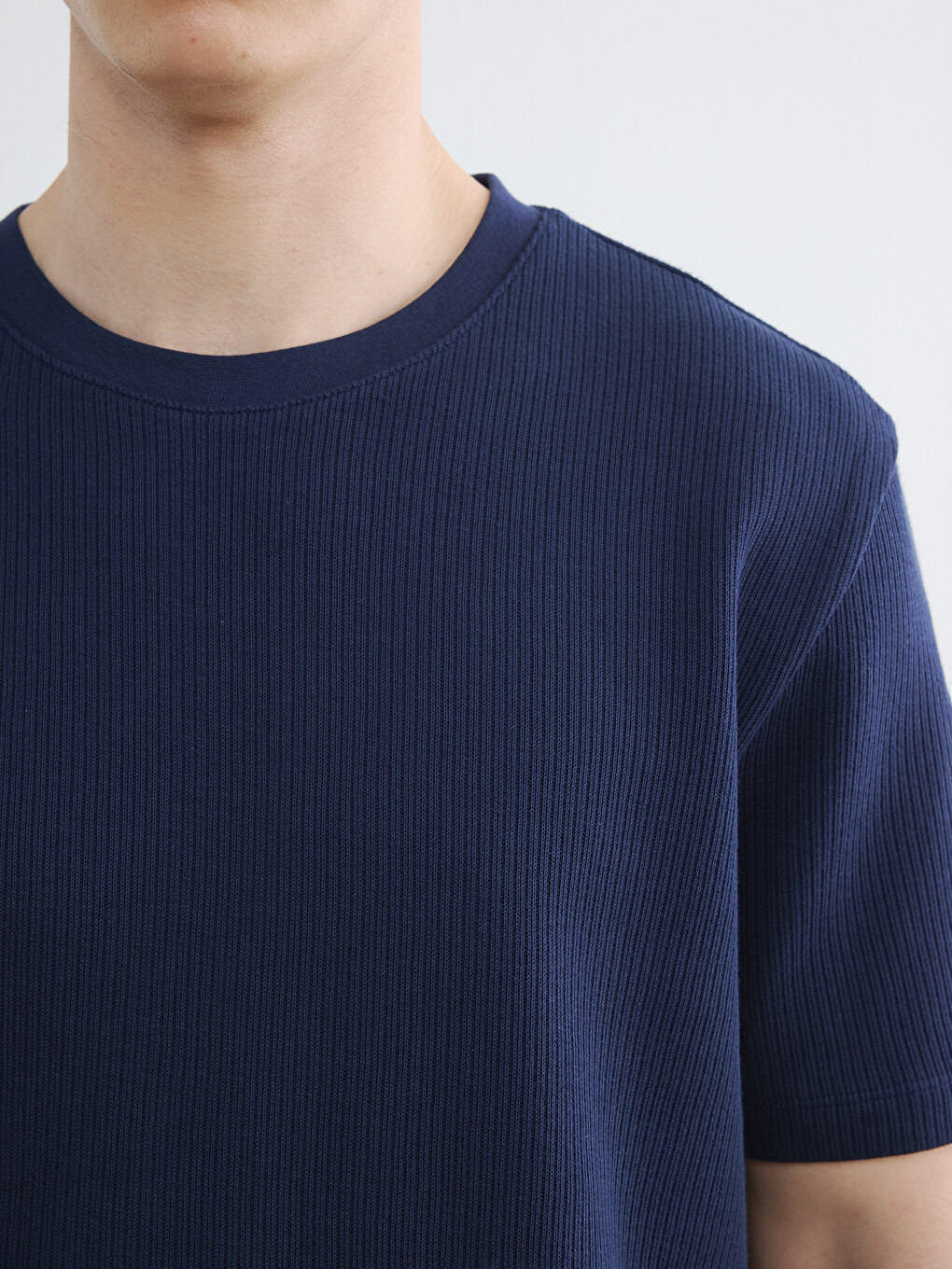 Regular Fit Crew Neck Ribbed Men's T-Shirt-2