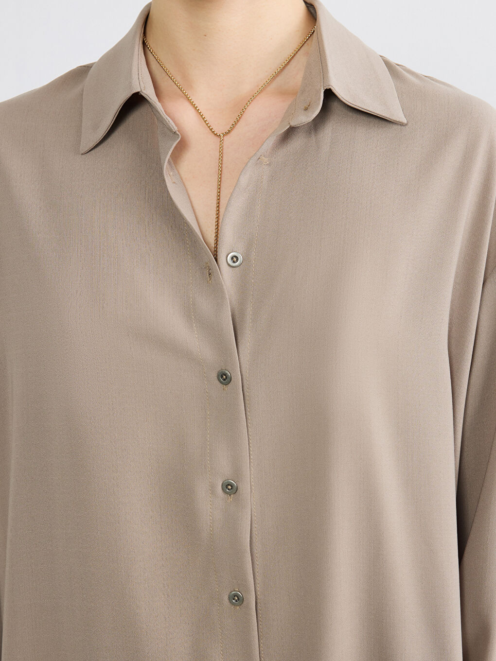 Bej Loose Fit Kadın Gömlek-3