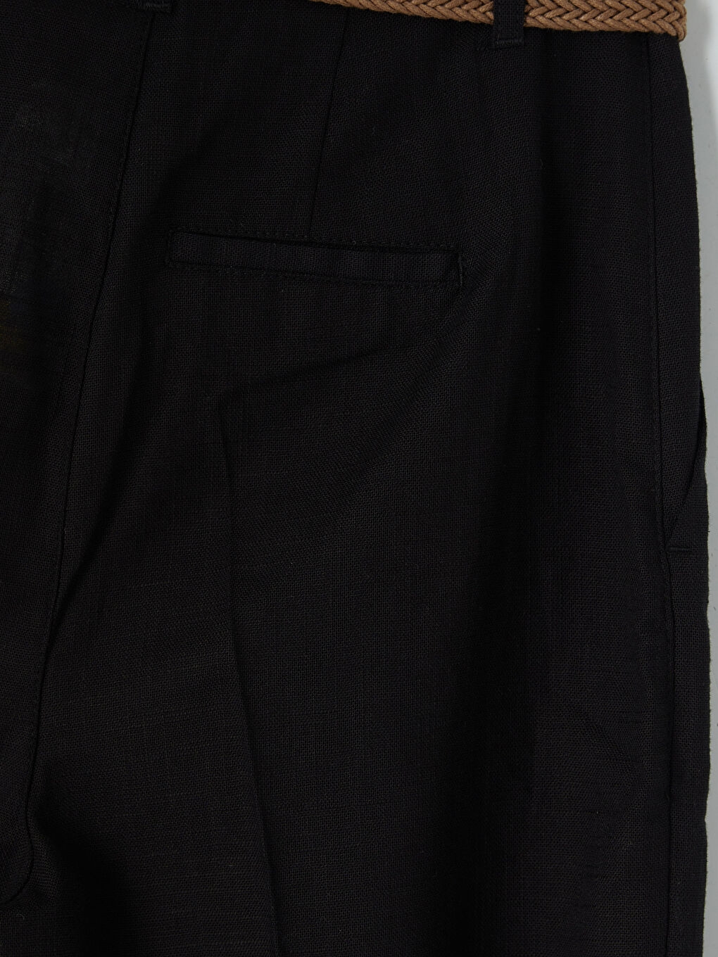 Siyah Kemerli Havuç Kesim Kadın Pantolon-3