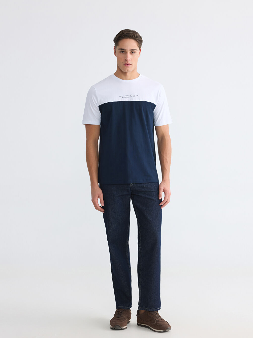 T-shirt à col rond color block pour homme-1