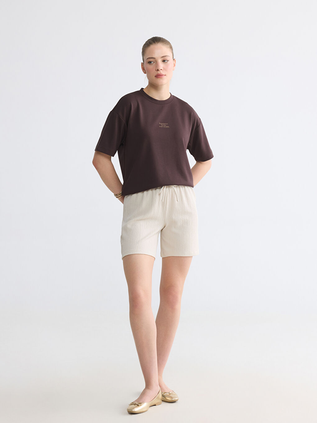 Pantaloni scurți texturati cu talie elastică pentru femei