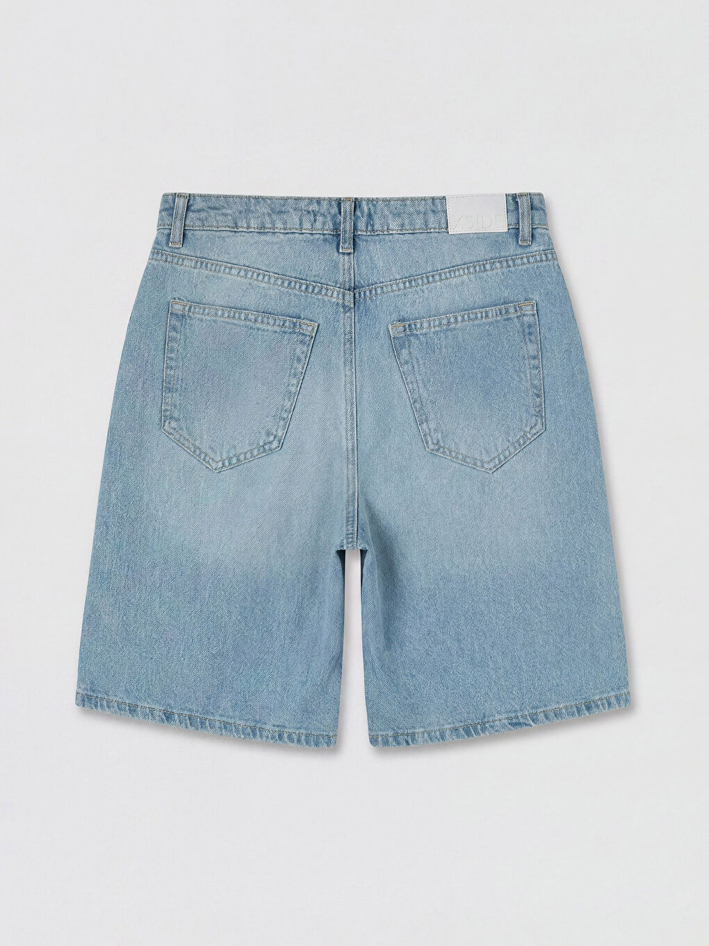 Mavi Bermuda Fit Kadın Jean Şort-1