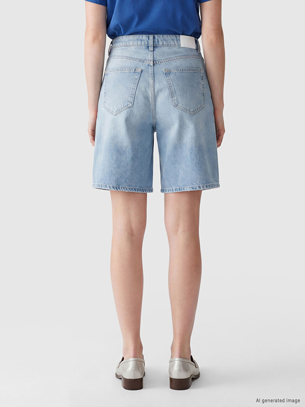 Bermuda Fit Women's Jean Shorts-3