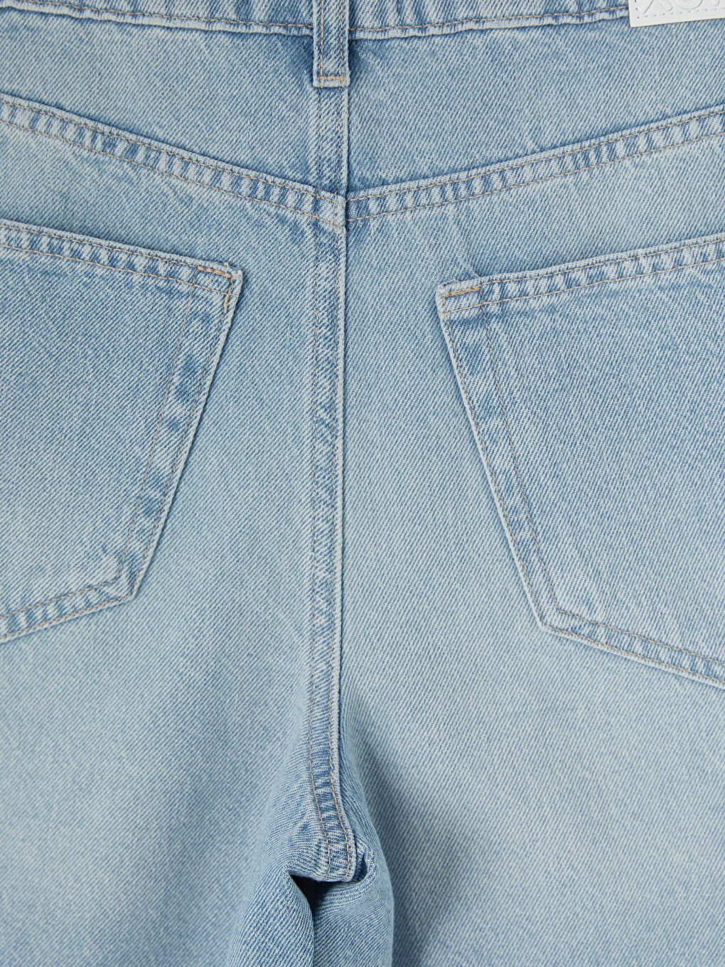 Mavi Bermuda Fit Kadın Jean Şortolon-4