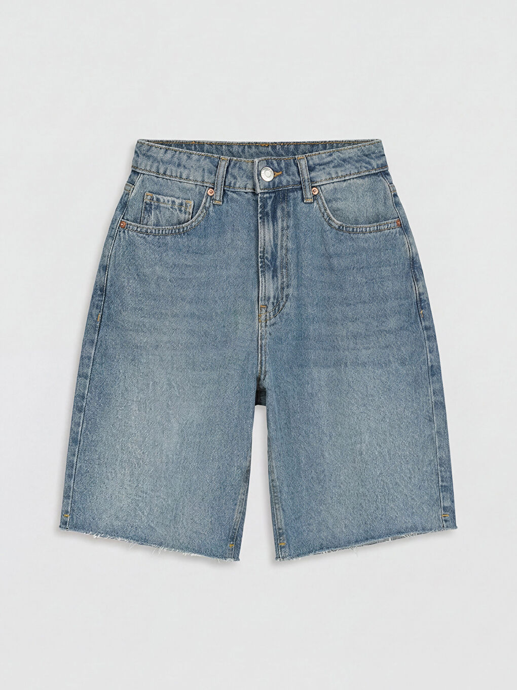 Mavi Bermuda Fit Kadın Jean Şort-4