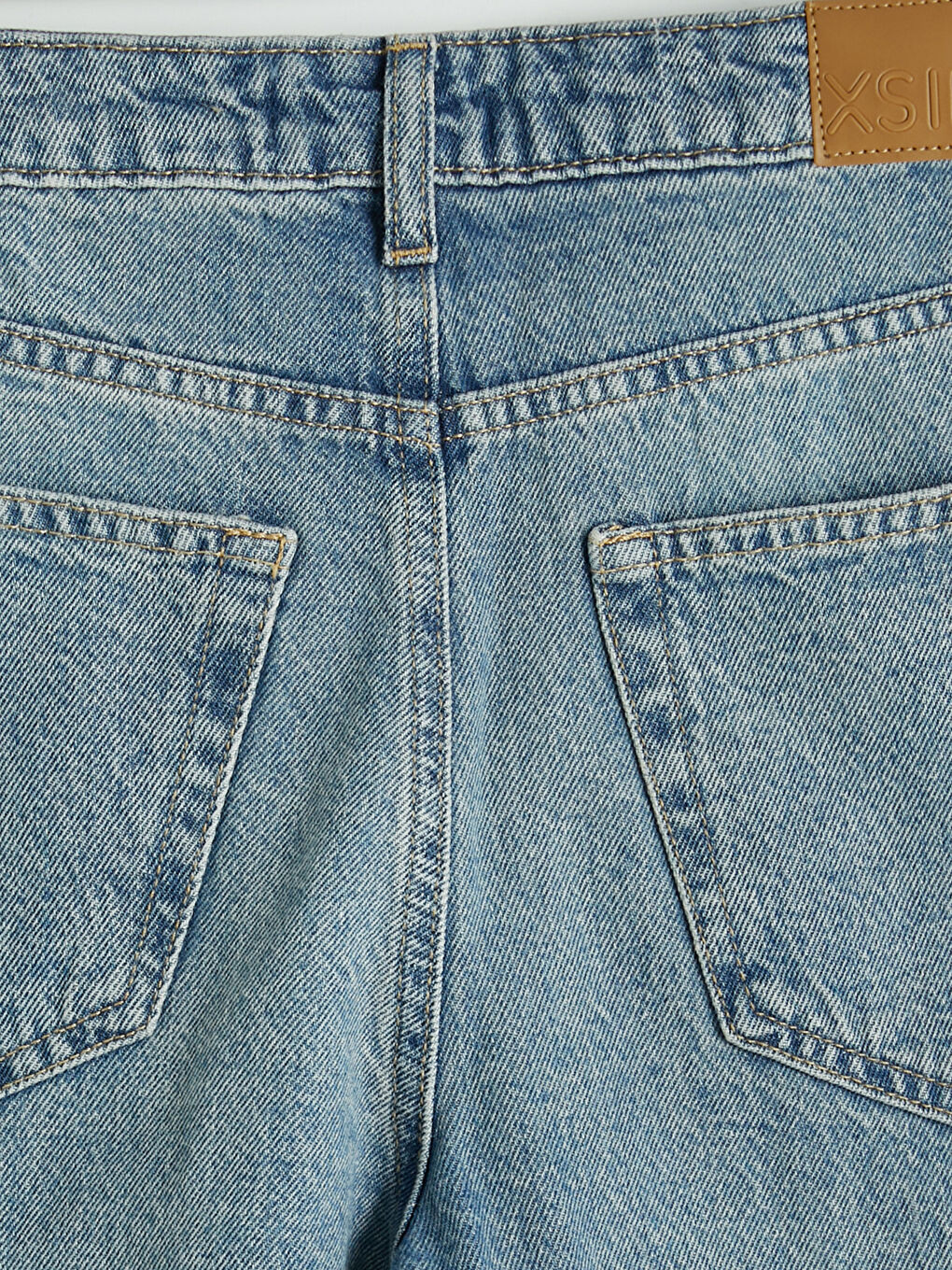 Mavi Bermuda Fit Kadın Jean Şort-7