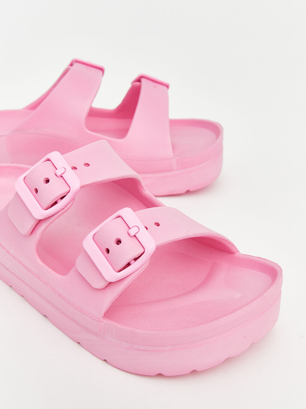 Pembe Çift Tokalı Kalın Tabanlı Kadın Terlik-2