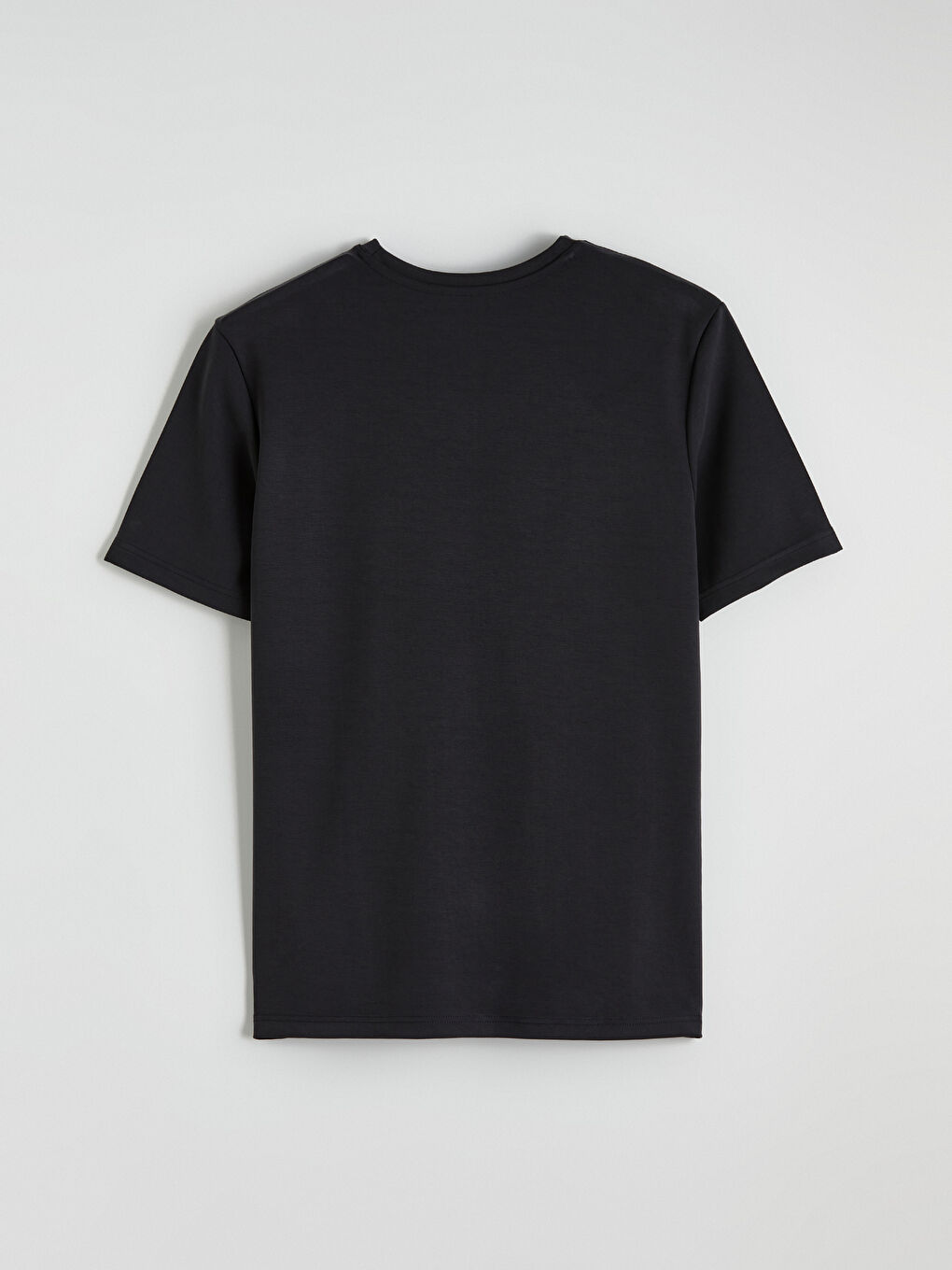 Siyah Bisiklet Yaka Baskılı Erkek Tişört-2