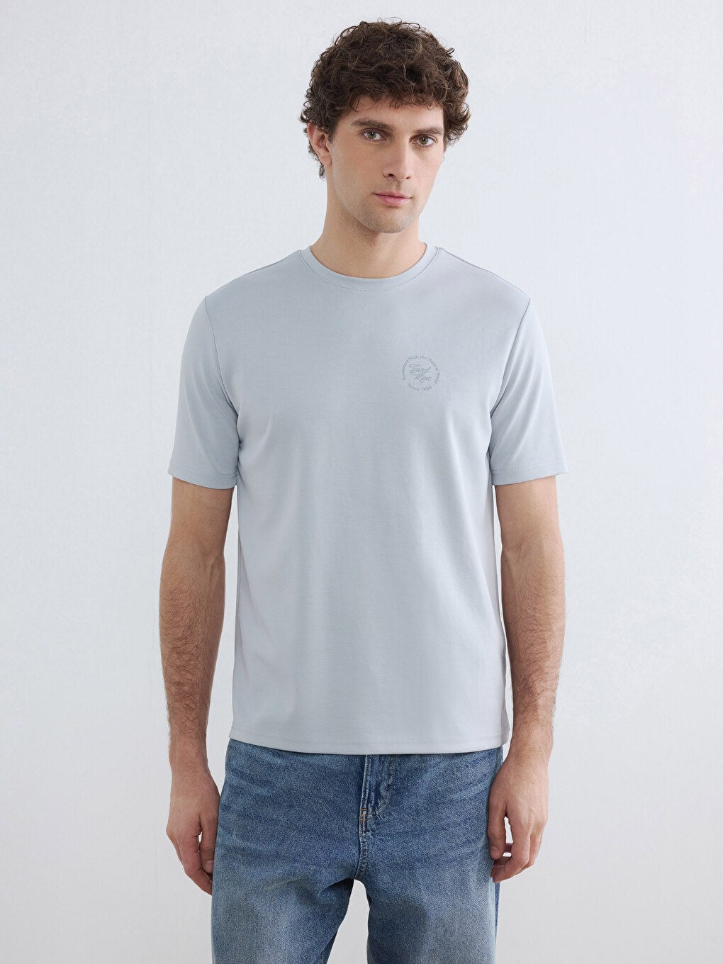 Standard Fit Embroidered Men's T-Shirt