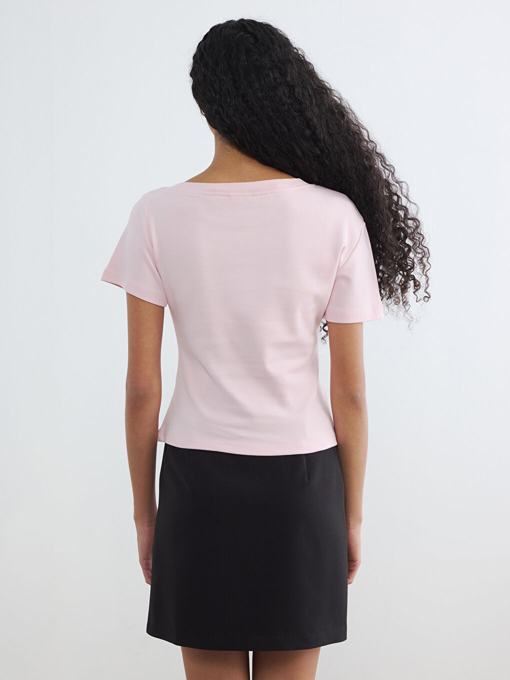 T-Shirt mit Rundhalsausschnitt für Damen-3