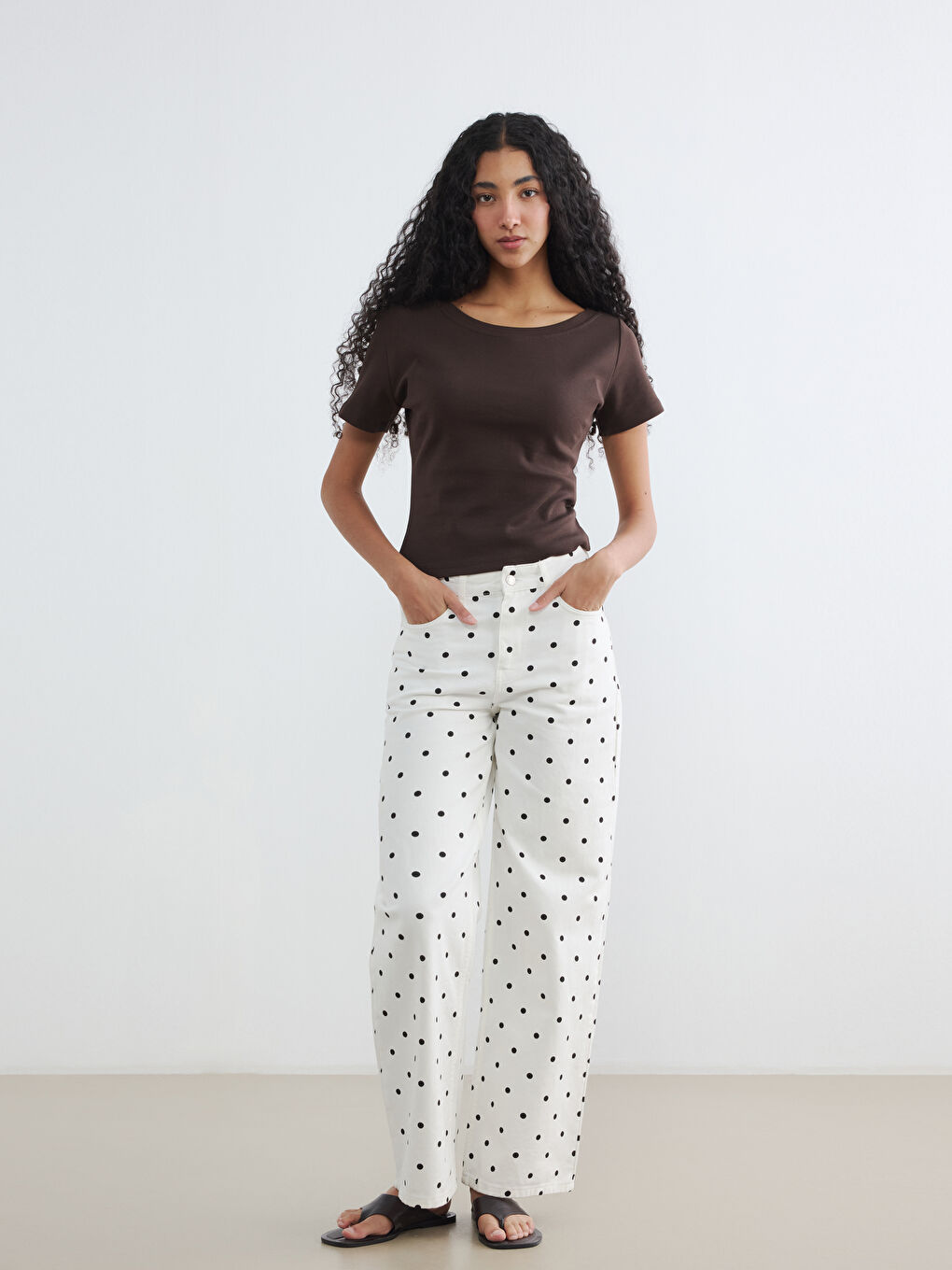 T-Shirt mit Rundhalsausschnitt für Damen-1