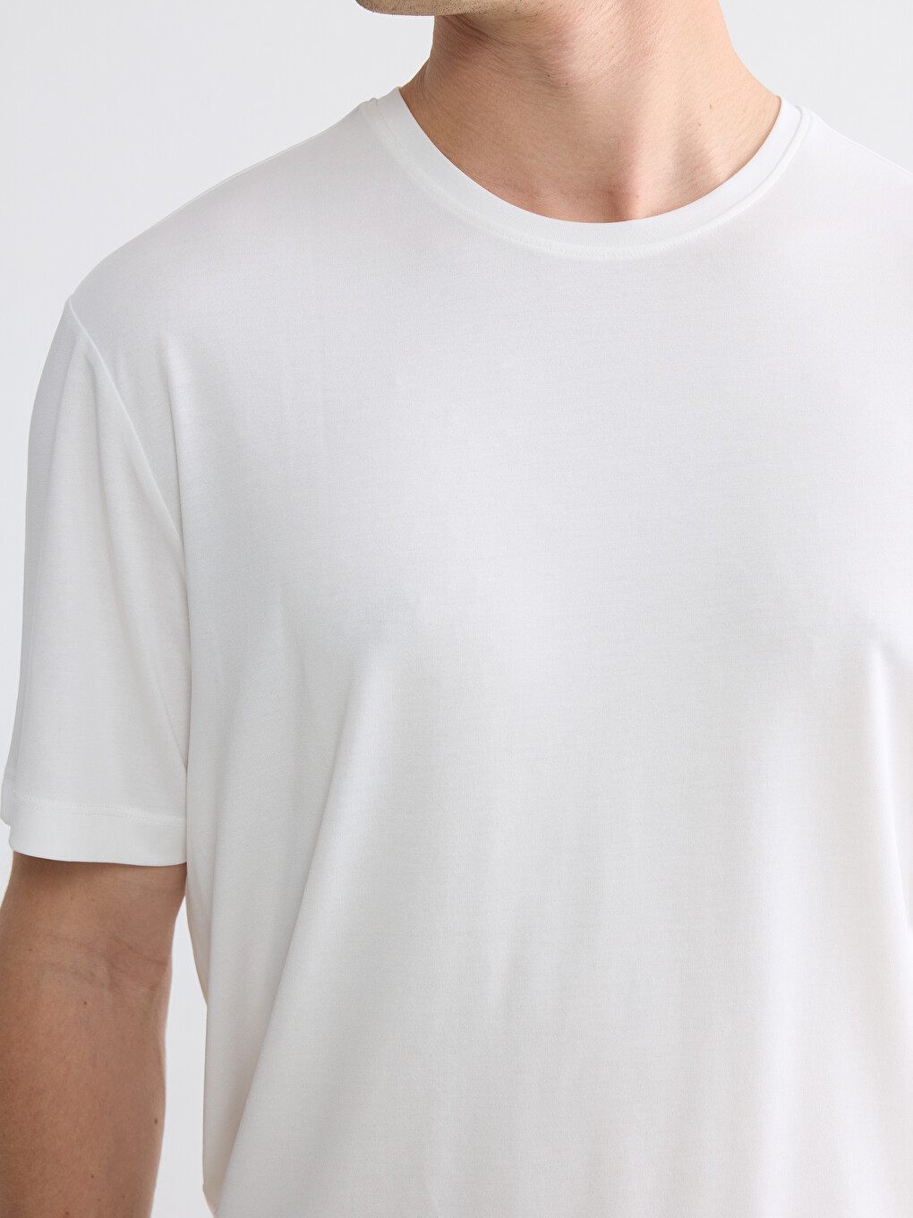 Regular Fit Modal Men's T-shirt-4