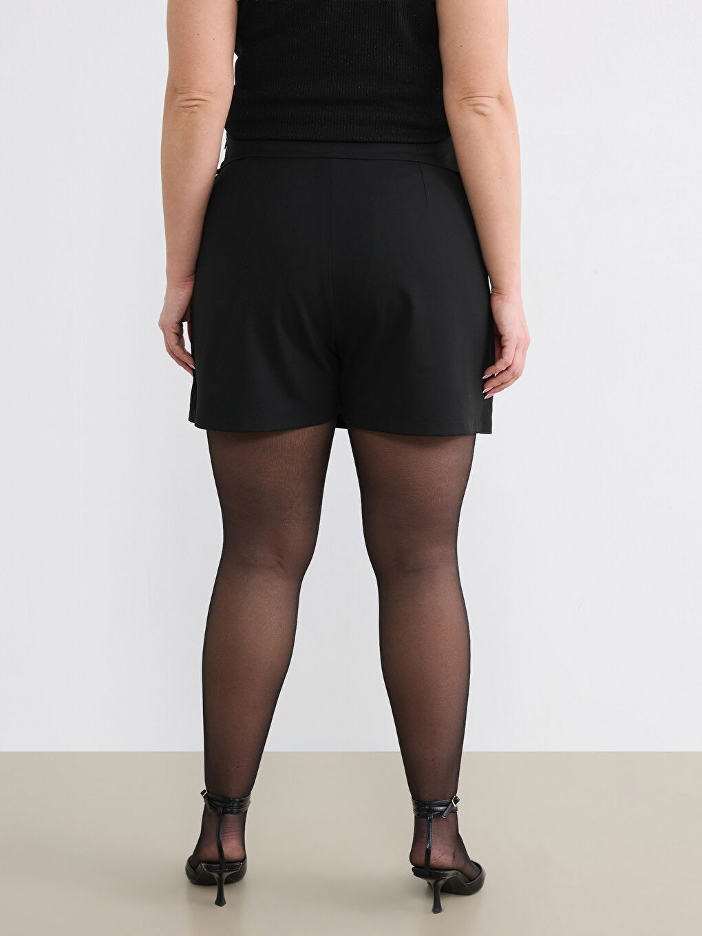 Siyah Beli Fermuarlı Mini Şort Etek-7