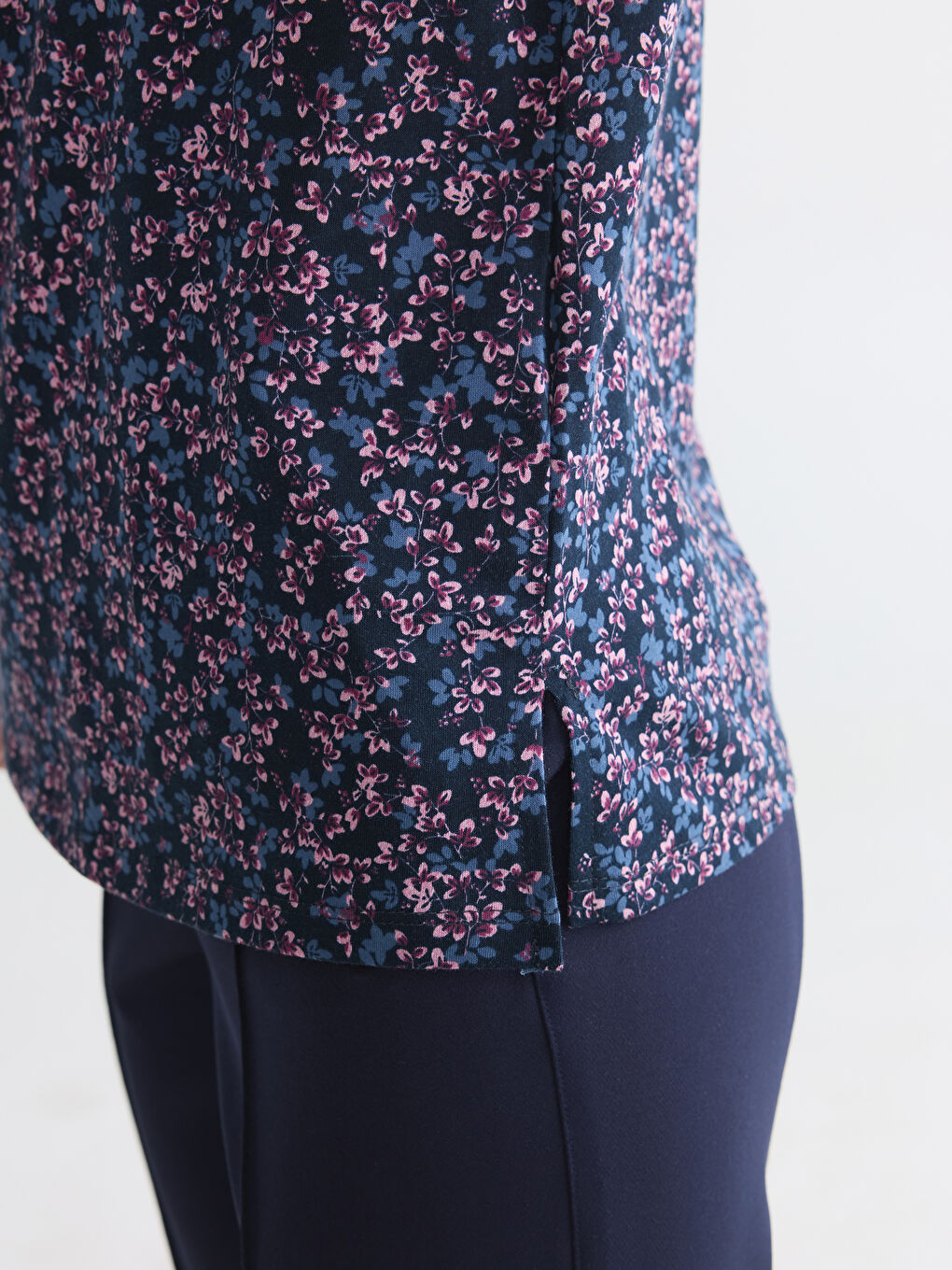 Crew Neck Floral Women's T-Shirt-4