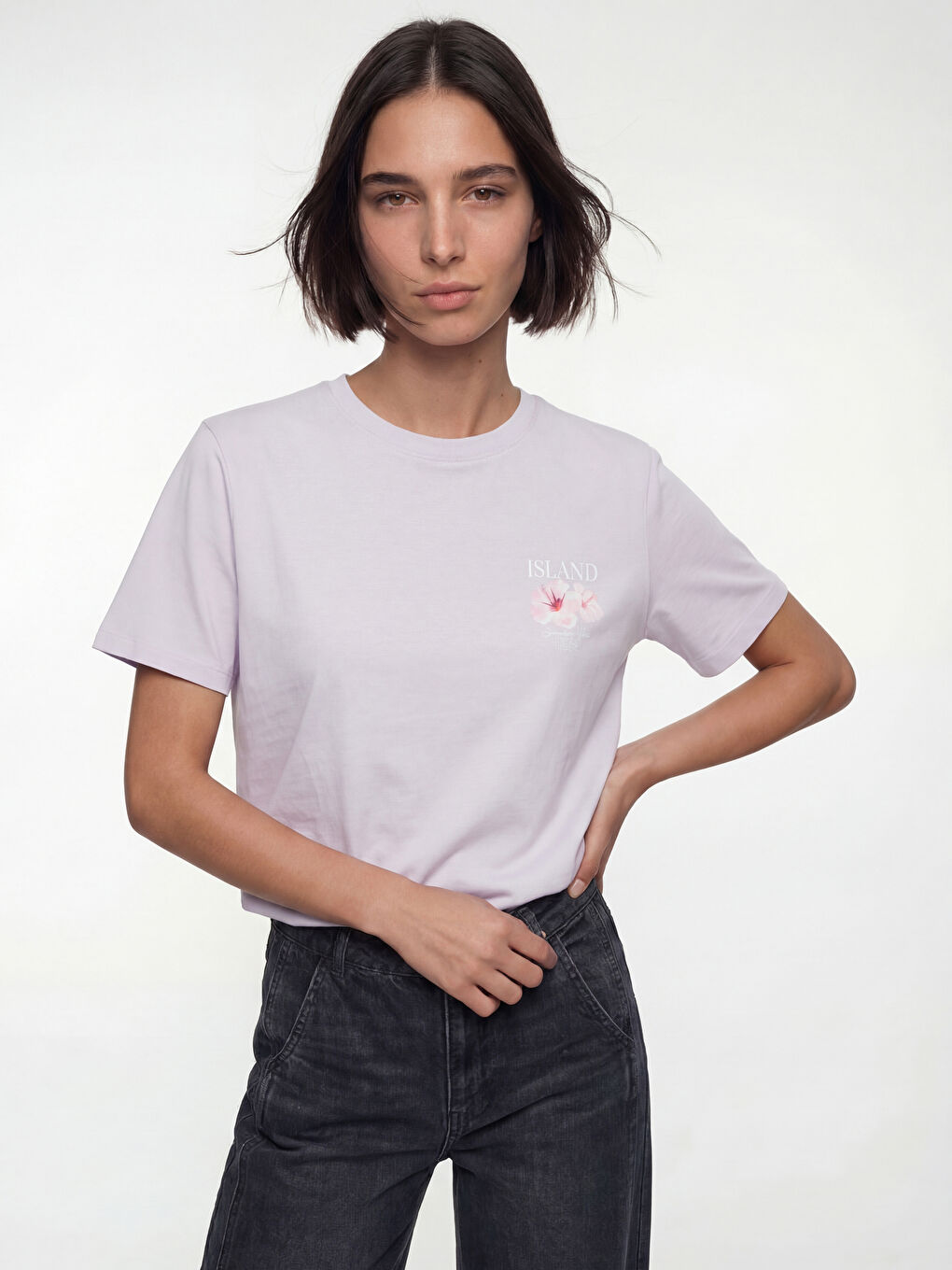 Lila Bisiklet Yaka Baskılı Kadın Tişört