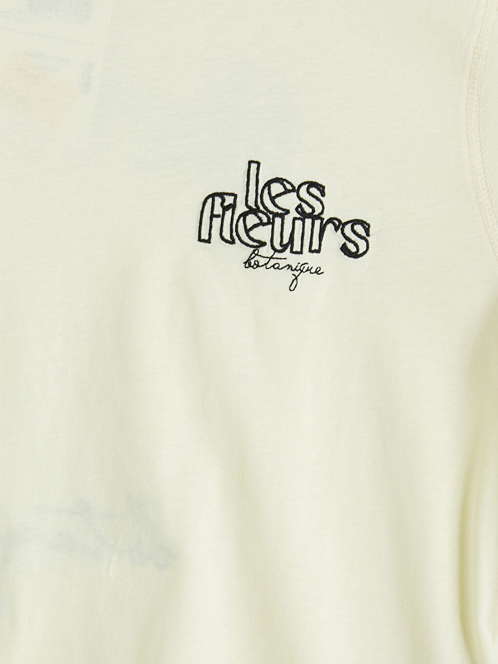 Bej Bisiklet Yaka Baskılı Kadın Tişört-3