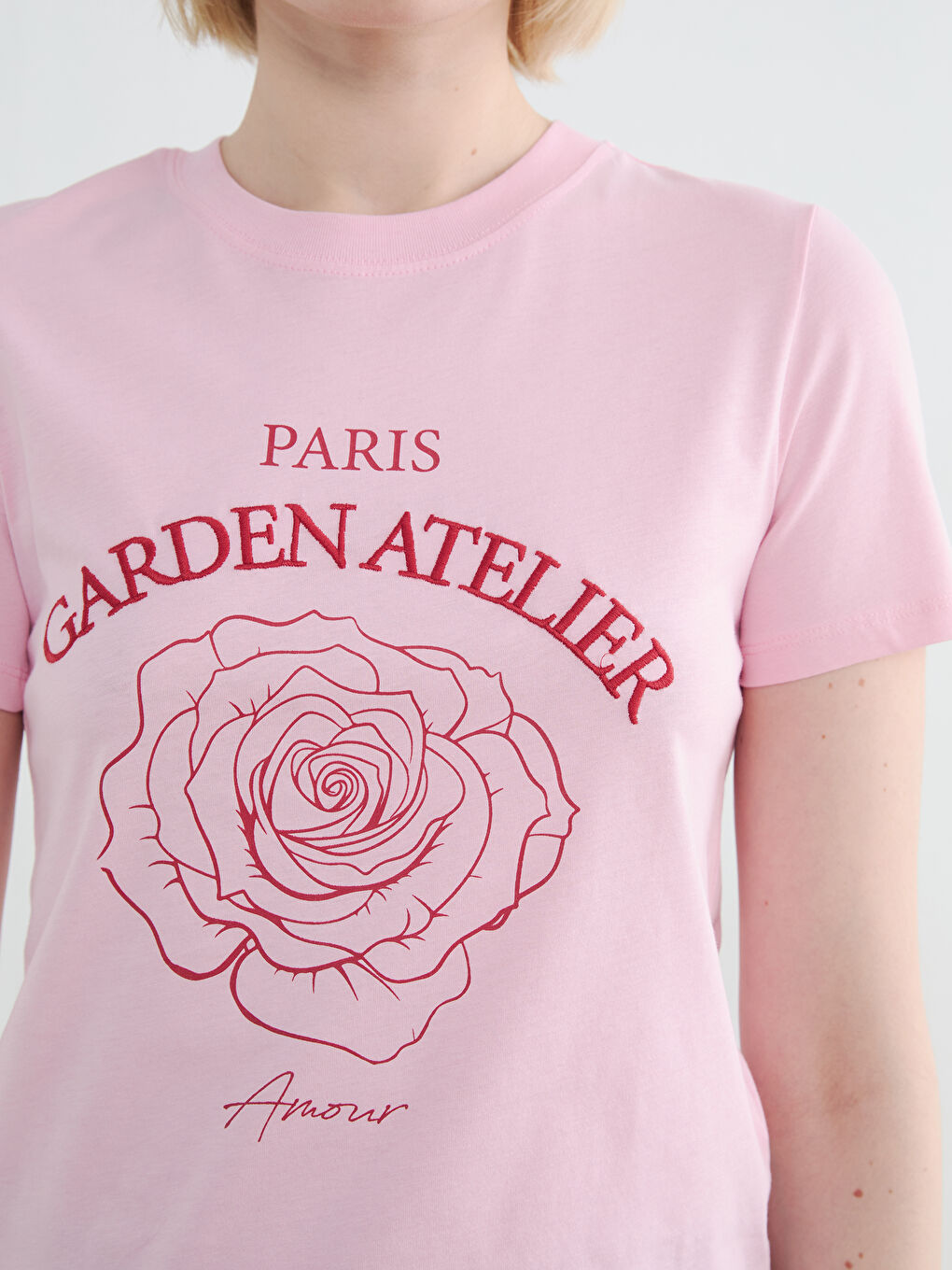 Pembe Paris Baskılı Kadın Tişört-2