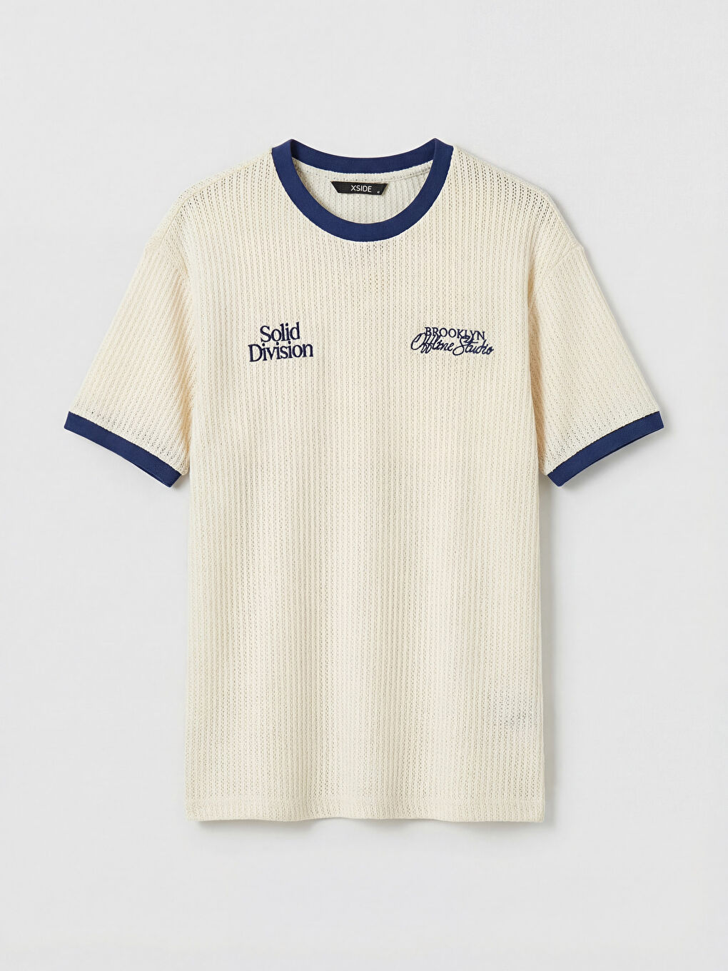 Ekru Bisiklet Yaka Brooklyn Nakışlı Erkek Tişört-4