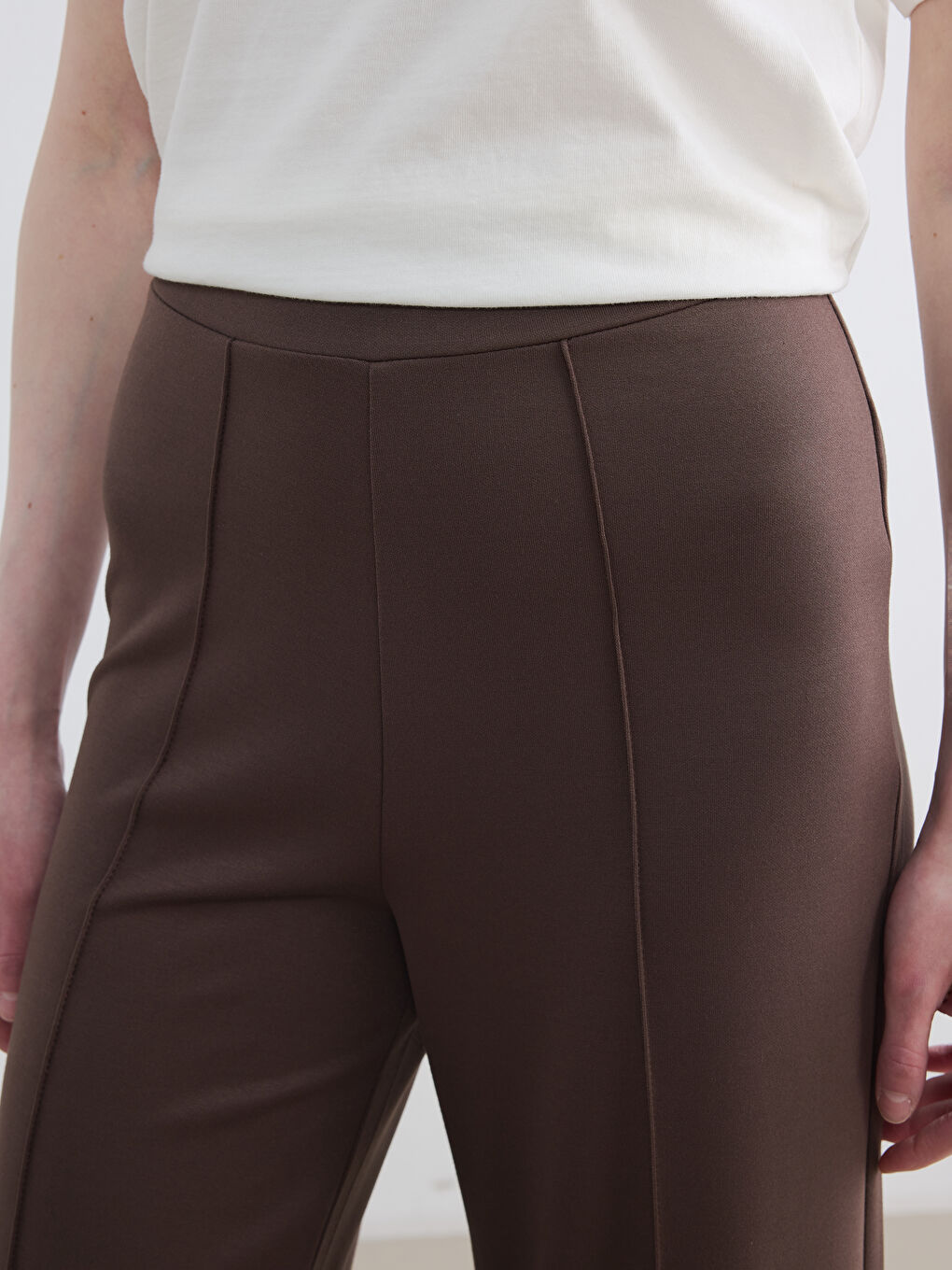 Elastic Waist Soft Touch Women's Sweatpants-2