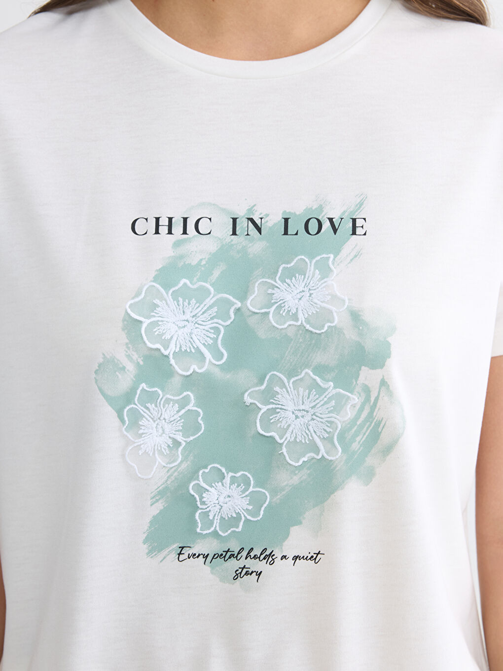 Crew Neck Embroidered Women's T-Shirt-5